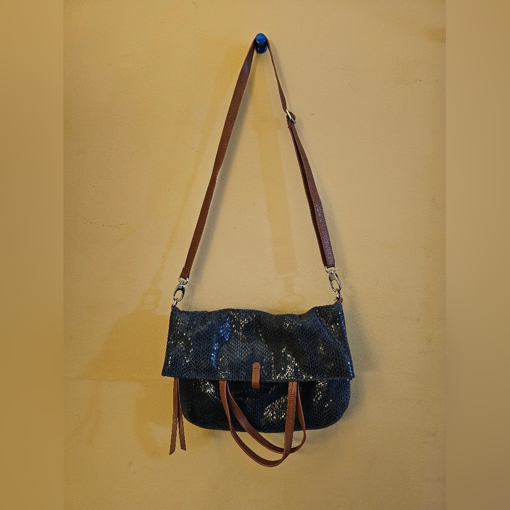 Sorial handbag